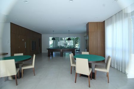 Apartamento à venda com 82m², 2 quartos e 1 vagaSala de Jogos Adutos