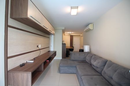 Apartamento à venda com 82m², 2 quartos e 1 vagaSala