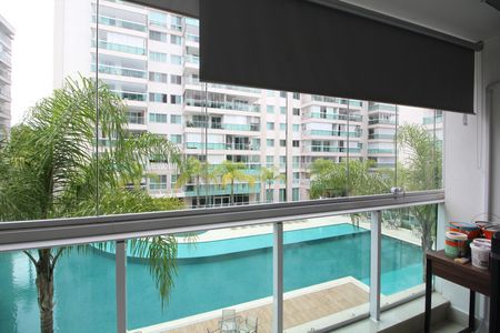 Apartamento à venda com 82m², 2 quartos e 1 vagaVista