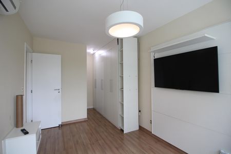 Apartamento à venda com 82m², 2 quartos e 1 vagaQuarto 2