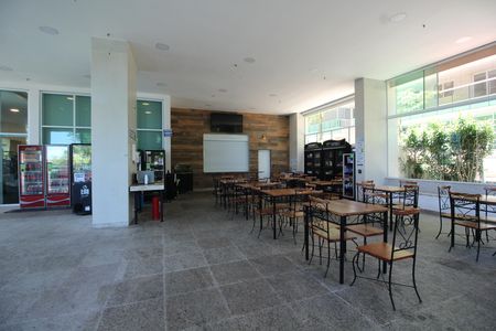 Apartamento à venda com 82m², 2 quartos e 1 vagaConveniência