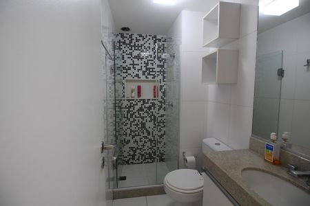 Apartamento à venda com 82m², 2 quartos e 1 vagaBanheiro Social