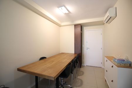 Apartamento à venda com 82m², 2 quartos e 1 vagaSala