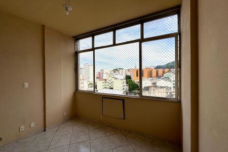 Kitnet/Studio para alugar com 1 quarto, 40m² em Centro, Rio de Janeiro