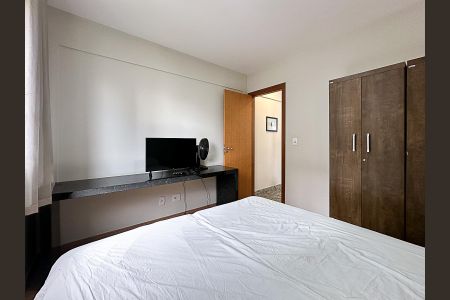 Apartamento para alugar com 40m², 1 quarto e 1 vagaQuarto 
