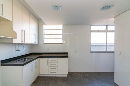 Apartamento para alugar com 86m², 3 quartos e 1 vaga Apartamento para alugar com 86m², 3 quartos e 1 vagaCozinha