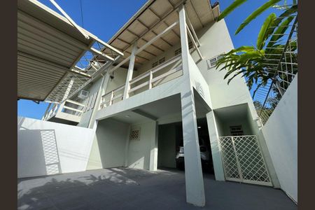 Fachada de casa para alugar com 1 quarto, 150m² em Rio Tavares, Florianópolis