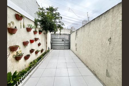 Casa à venda com 138m², 3 quartos e 3 vagasQuintal