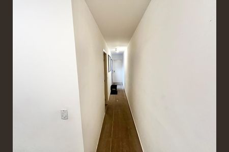 Casa à venda com 138m², 3 quartos e 3 vagasCorredor