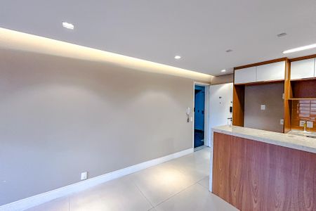 Apartamento à venda com 68m², 2 quartos e 1 vagaSala de Jantar