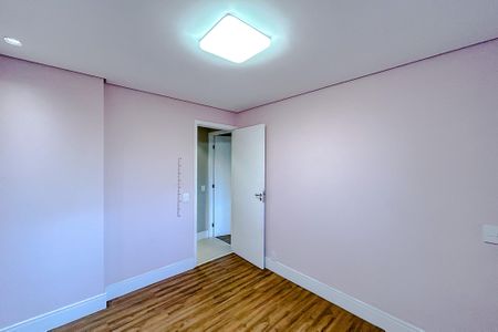 Apartamento à venda com 68m², 2 quartos e 1 vagaQuarto 2