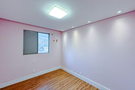 Apartamento à venda com 68m², 2 quartos e 1 vagaQuarto 2