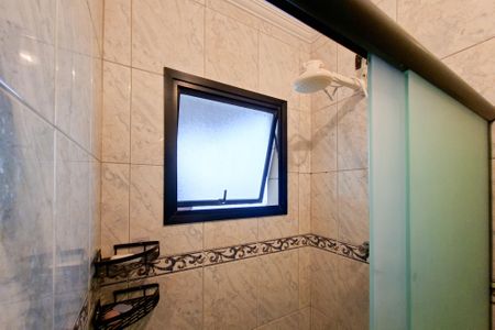 Apartamento para alugar com 108m², 2 quartos e 2 vagasBanheiro 