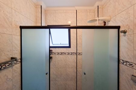 Apartamento para alugar com 108m², 2 quartos e 2 vagasBanheiro da Suíte