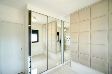 Apartamento à venda com 63m², 2 quartos e 1 vaga Apartamento à venda com 63m², 2 quartos e 1 vagaSuíte