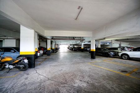 Apartamento à venda com 63m², 2 quartos e 1 vaga Apartamento à venda com 63m², 2 quartos e 1 vagaGaragem