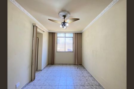 Sala de apartamento para alugar com 1 quarto, 40m² em Pilares, Rio de Janeiro