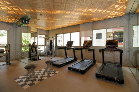 Studio para alugar com 31m², 1 quarto e sem vaga Studio para alugar com 31m², 1 quarto e sem vagaÁrea Comum - Academia