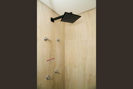 Banheiro de kitnet/studio para alugar com 1 quarto, 31m² em Cerqueira César, São Paulo