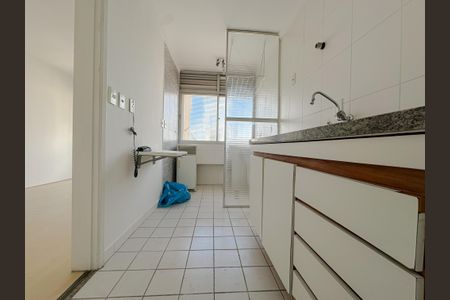 Apartamento para alugar com 42m², 1 quarto e 1 vaga Apartamento para alugar com 42m², 1 quarto e 1 vagaCozinha