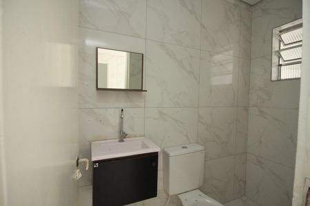 Banheiro de casa para alugar com 1 quarto, 50m² em Vila Independencia, São Paulo