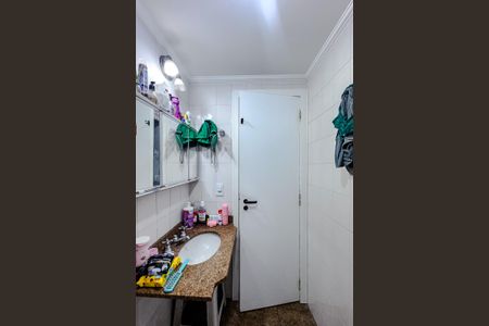 Apartamento à venda com 122m², 4 quartos e 2 vagasBanheiro da Suíte 2