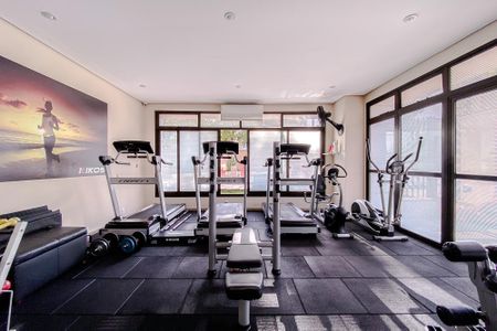 Apartamento à venda com 122m², 4 quartos e 2 vagasÁrea comum - Academia