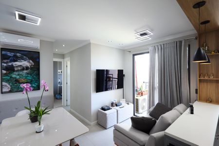 Apartamento à venda com 47m², 2 quartos e sem vaga Apartamento à venda com 47m², 2 quartos e sem vagaSala de estar - Sala de jantar