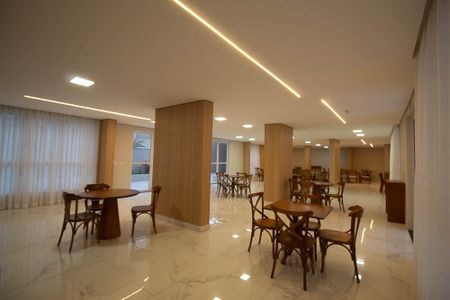 Apartamento para alugar com 35m², 2 quartos e sem vaga Apartamento para alugar com 35m², 2 quartos e sem vagaÁrea comum - Salão de festas