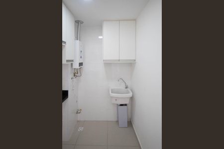 Apartamento para alugar com 35m², 2 quartos e sem vaga Apartamento para alugar com 35m², 2 quartos e sem vagaCozinha e Área de Serviço