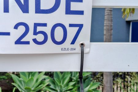 Apartamento à venda com 45m², 2 quartos e 1 vaga Apartamento à venda com 45m², 2 quartos e 1 vagaEZLE-204