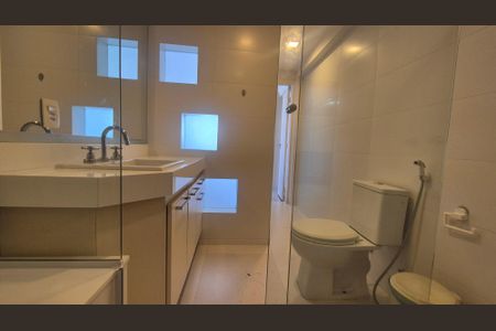 Apartamento para alugar com 114m², 2 quartos e 2 vagasBanheiro suite 2