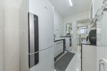 Apartamento à venda com 58m², 2 quartos e 1 vagaCozinha