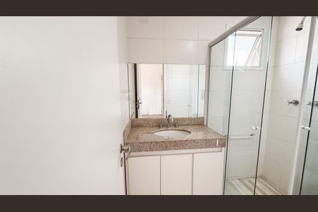 Apartamento à venda com 64m², 2 quartos e 1 vagaBanheiro da Suíte