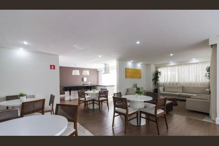 Apartamento à venda com 64m², 2 quartos e 1 vagaÁrea comum - Salão de festas
