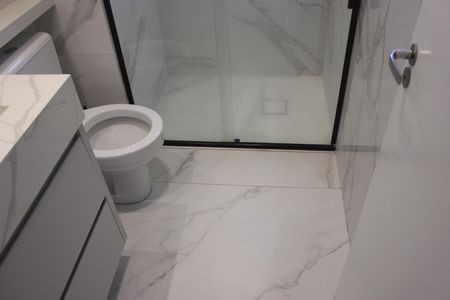 Apartamento para alugar com 106m², 3 quartos e 2 vagasBanheiro da Suíte 1