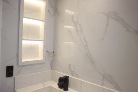 Apartamento para alugar com 106m², 3 quartos e 2 vagasBanheiro da Suíte 1