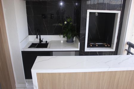 Varanda gourmet de apartamento à venda com 3 quartos, 106m² em Jardim Flor da Montanha, Guarulhos