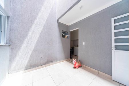 Apartamento à venda com 100m², 3 quartos e 1 vaga Apartamento à venda com 100m², 3 quartos e 1 vagaÁrea aberta 2