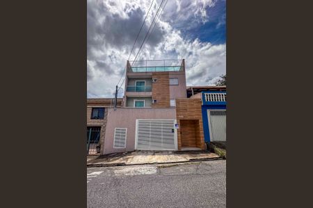 Apartamento à venda com 100m², 3 quartos e 1 vaga Apartamento à venda com 100m², 3 quartos e 1 vagaFachada