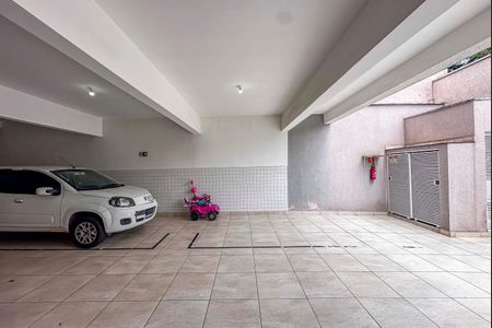 Apartamento à venda com 100m², 3 quartos e 1 vaga Apartamento à venda com 100m², 3 quartos e 1 vagaGaragem