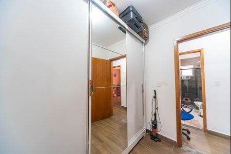 Apartamento à venda com 100m², 3 quartos e 1 vaga Apartamento à venda com 100m², 3 quartos e 1 vagaQuarto 2
