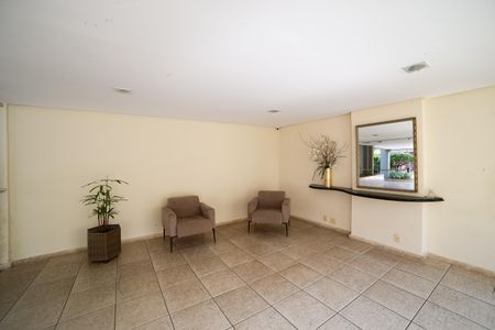 Apartamento à venda com 83m², 3 quartos e 2 vagasHall de entrada