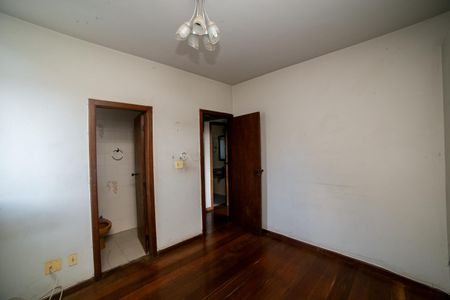 Apartamento à venda com 83m², 3 quartos e 2 vagasSuíte