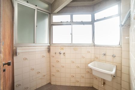 Apartamento à venda com 83m², 3 quartos e 2 vagasCozinha e Área de Serviço