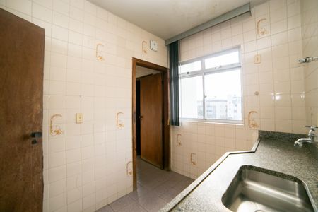 Apartamento à venda com 83m², 3 quartos e 2 vagasCozinha e Área de Serviço