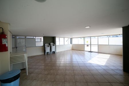 Apartamento à venda com 83m², 3 quartos e 2 vagasÁrea comum - Salão de festas