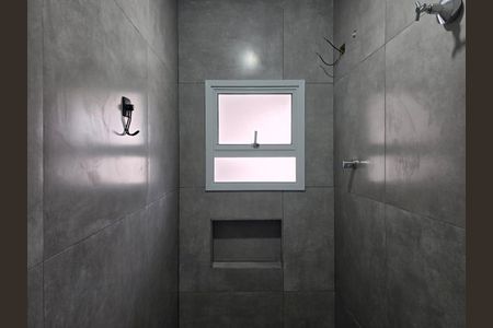 Banheiro Social de casa para alugar com 1 quarto, 35m² em Jardim Adriana, Guarulhos