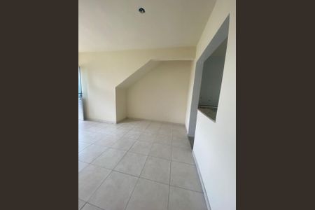 Apartamento à venda com 58m², 2 quartos e 1 vagaFoto 01