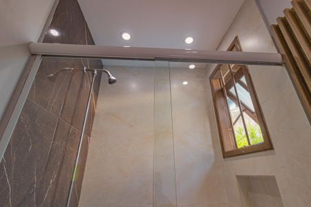 Casa para alugar com 80m², 2 quartos e 2 vagas Casa para alugar com 80m², 2 quartos e 2 vagasBanheiro Social